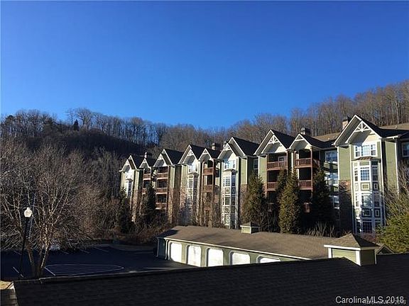 2nd image of 1000 Olde Eastwood Village Blvd #304