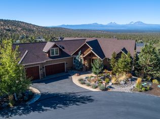 1221 Sweeping View Ct, Redmond, OR 97756