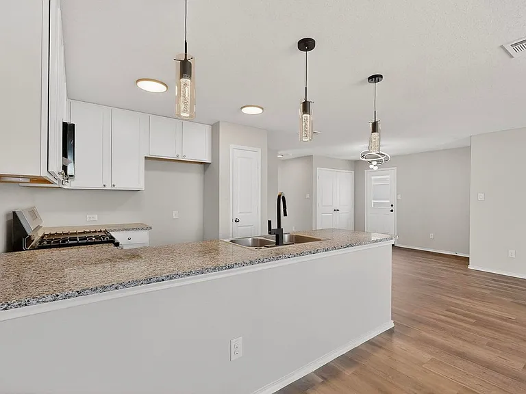 4140 Water Fall Cv — Photo 11