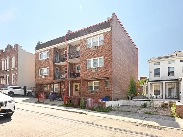 2540 14th Pl, Astoria, NY 11102