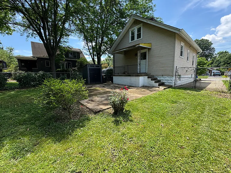3822 Carlton St — Photo 14