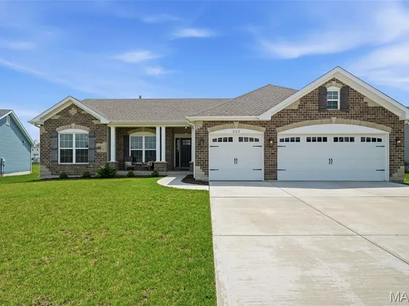322 Wayfair Lndg, Saint Charles, MO 63301