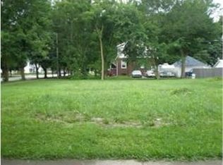 203 N Pine St, Momence, IL