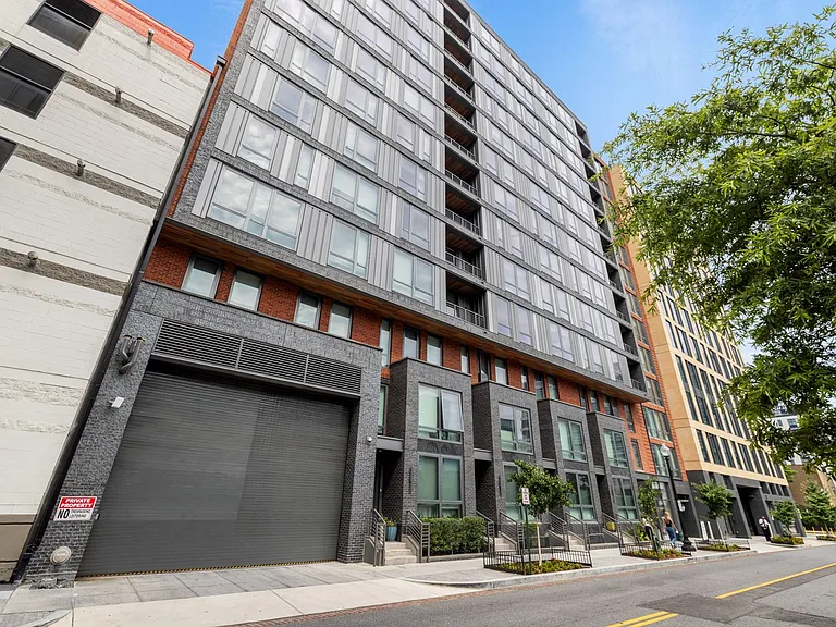 1211 Van St SE #917 — Photo 34