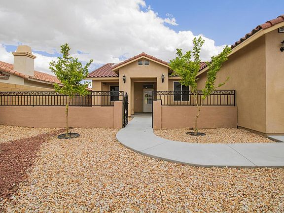 3rd image of 33450 Cathedral Canyon Dr