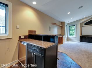 17138 Cedar Rd, Lake Oswego, OR 97034