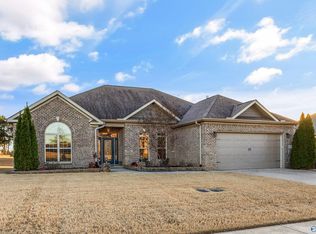 111 Canyon Dr, Madison, AL 35756