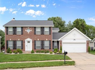 201 Dejournet Dr, Chesterfield, MO 63005