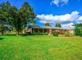 3391 Lakeview Dr, Winter Haven, FL 33884