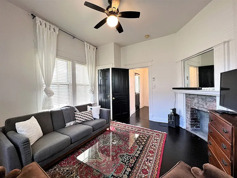 601 Gill Ave — Photo 16