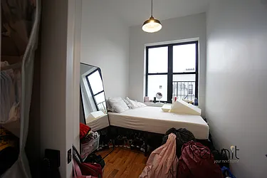 Rented by Rennit Inc.