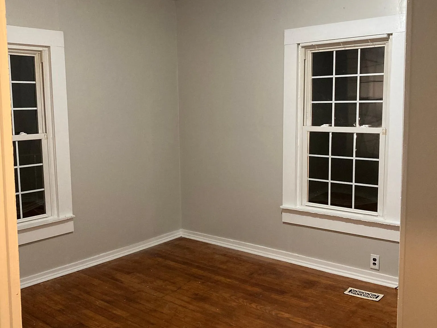 2 bed, 1052 sqft, $995 — Photo 4