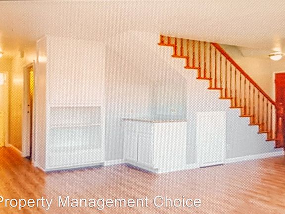 3rd image of 1453 Marine Ave APT 1