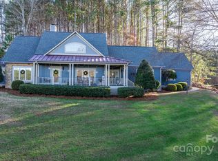 124 Gunpowder View Cir, Granite Falls, NC 28630