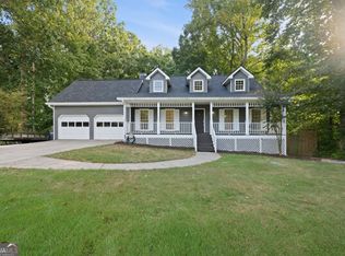 800 Winnbrook Dr, Dacula, GA 30019