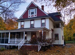 31 Summit Ave, Central Valley, NY 10917