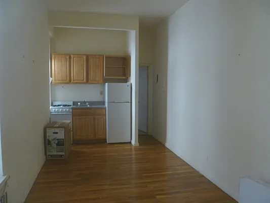 Rented by City Connections Realty | media 11