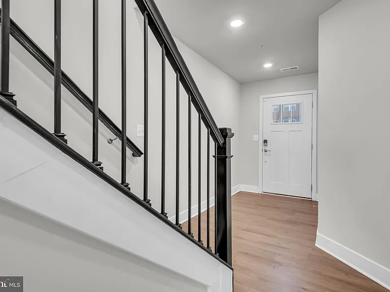 5754 Frederick Douglas Pl — Photo 18