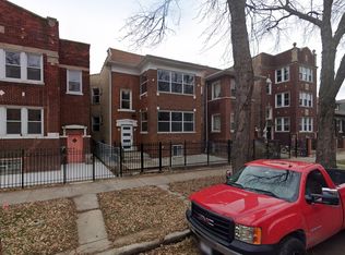 3015 W Ainslie St, Chicago, IL 60625