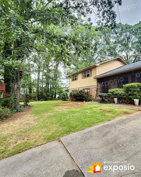 4579 Bergen Ct