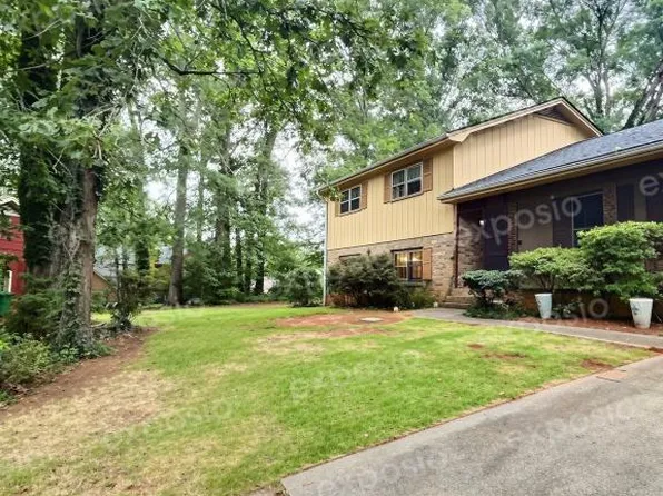 4579 Bergen Ct, Stone Mountain, GA 30083