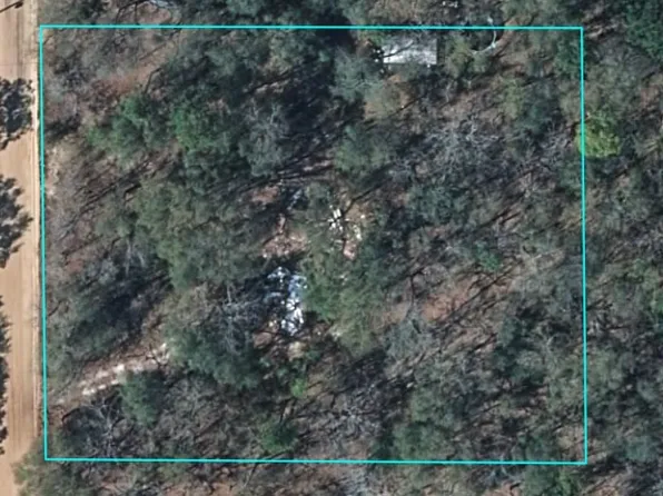 5710 Holly Dr, Blackshear, GA 31516