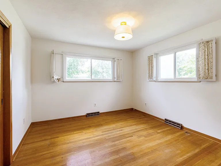 342 Buena Vista Dr — Photo 30