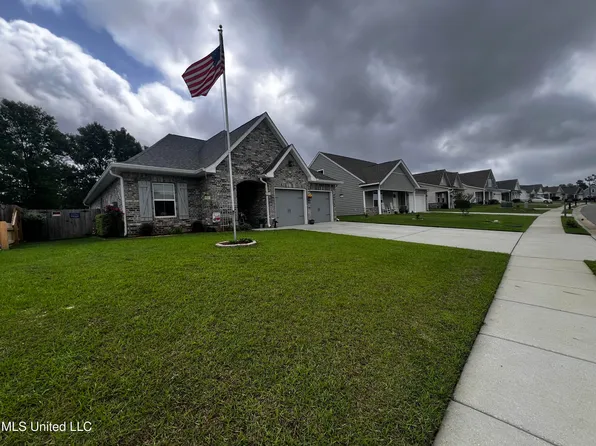 14739 Audubon Lake Blvd, Gulfport, MS 39503