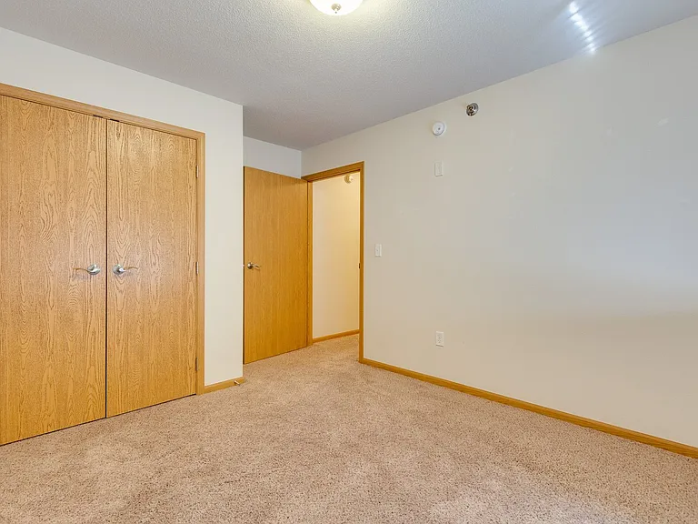 Westport Apartments — Photo 34