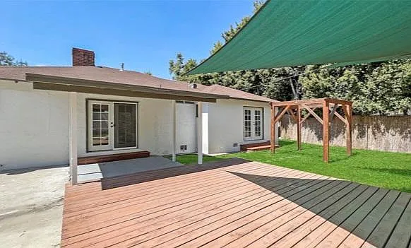 3 bed, 1516 sqft, $4,500 — Photo 2