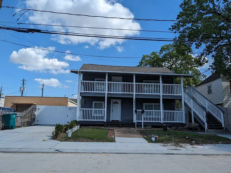 203 Johnson St #B — Photo 16