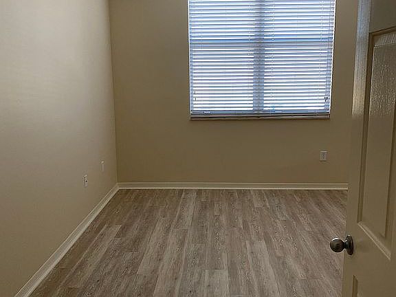 3rd image of 806 Windward Way #405