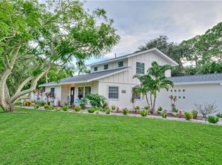 6244 Crestwood Ave, Sarasota, FL 34231