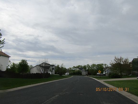 5th image of 17091 Fairhill Ave