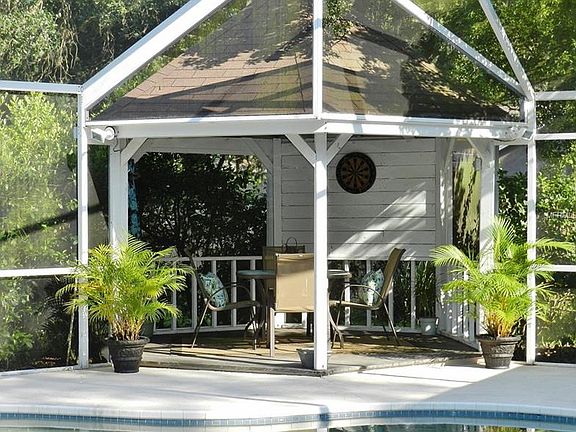 5th image of 10310 Rainbridge Dr