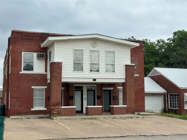 105 S Poplar St, Sapulpa, OK 74066