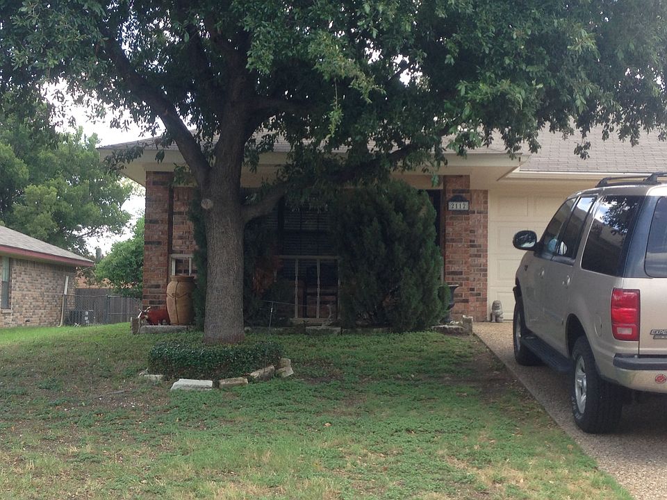 2nd image of 2112 Kirby Lee St
