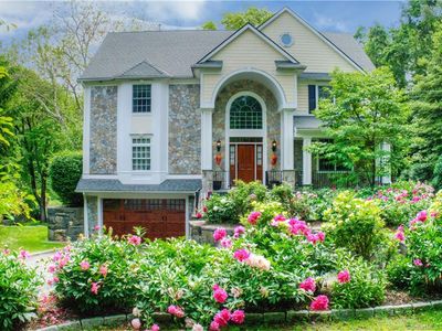 803 Stillwater Rd, Stamford, CT, 06902