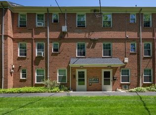 132 Claremont Rd APT 11, Bernardsville, NJ 07924