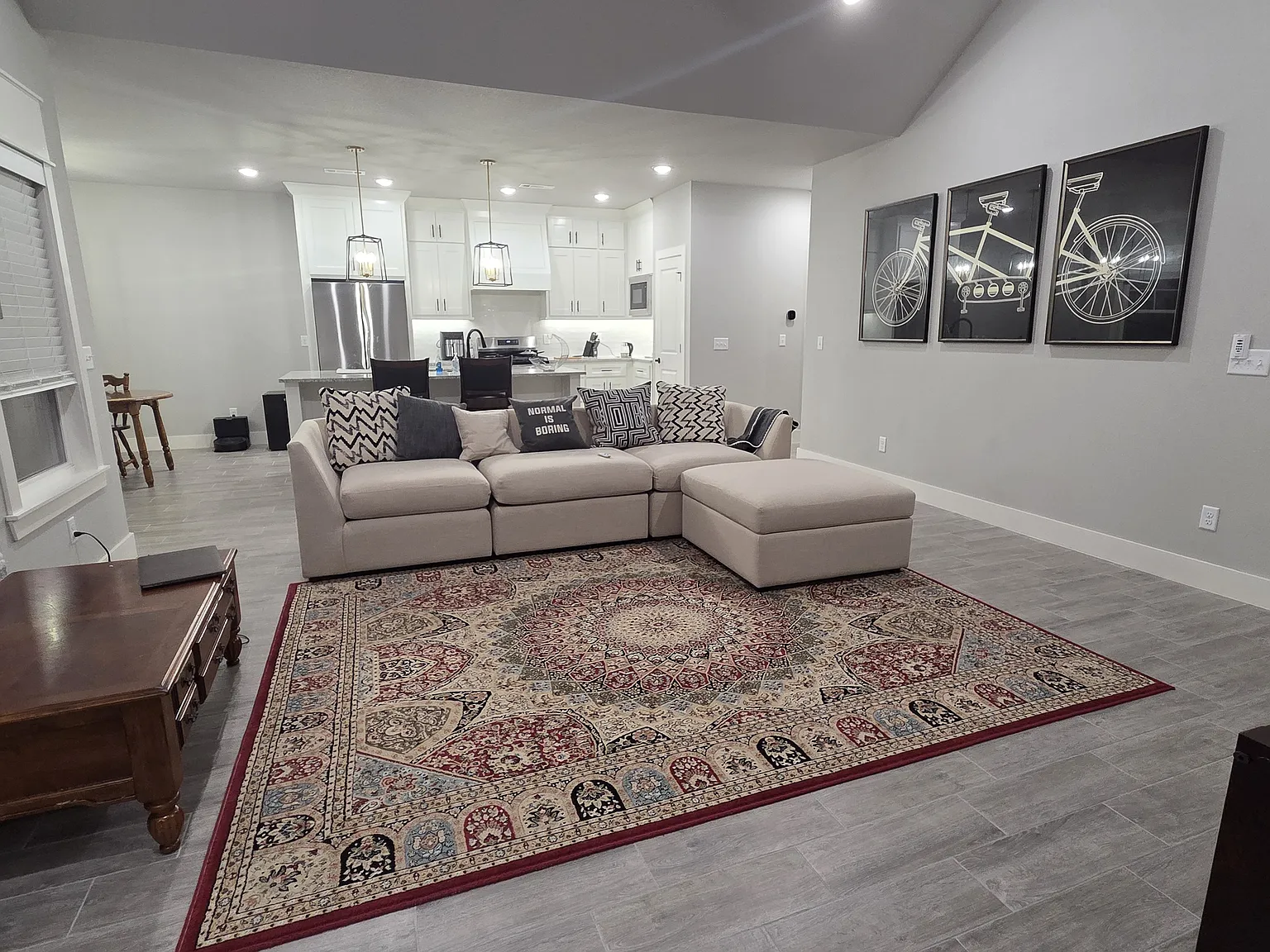 3 bed, 1750 sqft, $2,800 — Photo 4