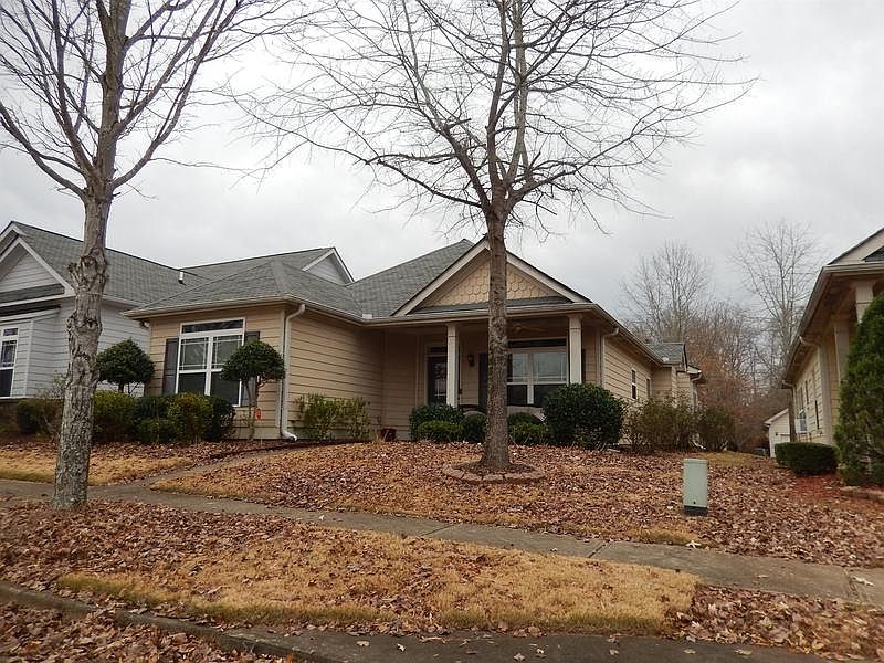 2nd image of 6072 Park Close