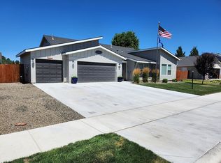 1452 Gold St, Middleton, ID 83644