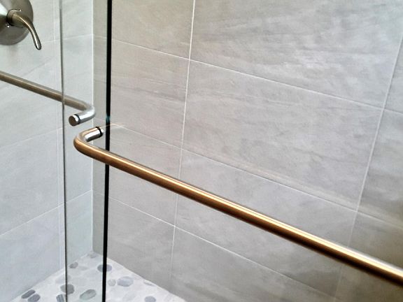 5th image of 19 Sidonia Ave APT 1F