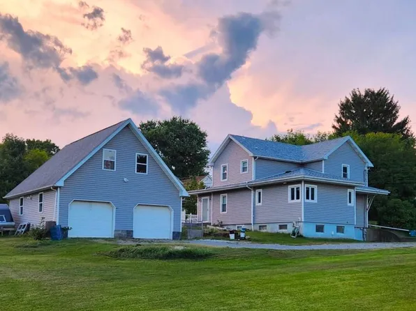 101 Main St, Strattanville, PA 16258