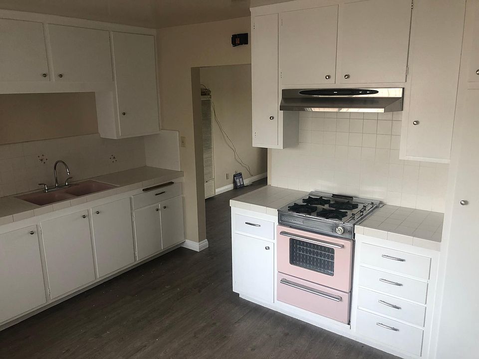 1st image of 4088 W 129th St APT F