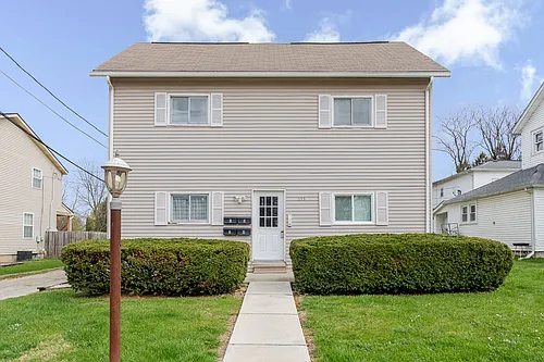 555 Locust St #2 Photo 1