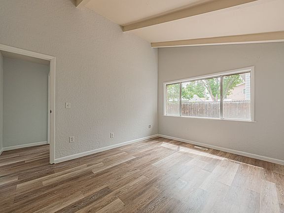 3rd image of 7042 W 76th Ave