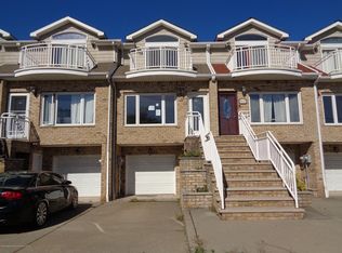 481P Fr Capodanno Blvd, Staten Island, NY 10305