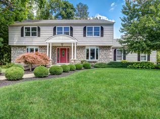 978 Blind Brook Dr, Columbus, OH 43235