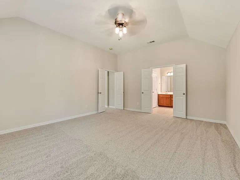 7600 Shasta Dr — Photo 18